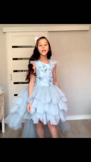 Milana Nekrasova Instagram - Follow @milana.nekrasova.official 
.
.
.
.
.
.
.
.
.
.
.
.
.
.
.

..

#likee #likeeapp #likeeмилана #likeeappindonesia