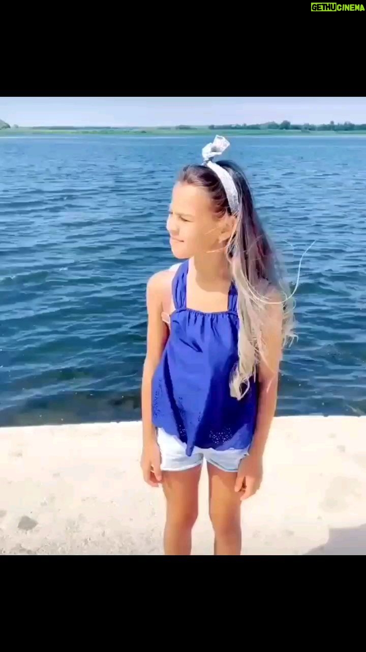 Milana Nekrasova - 1.3K Likes - Follow @themilana.nekrasova 
.
.
.
.
.
.
.
.
.
.
.
.
.
.
#likee #likeeapp #likeeмилана #likeeappindonesia