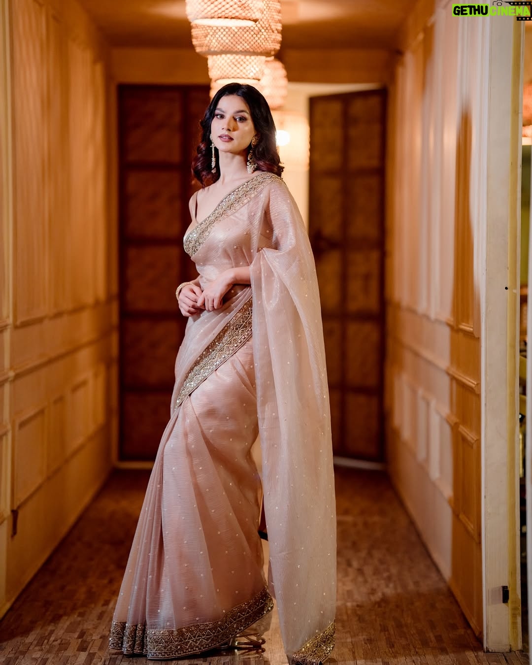 Mim Mantasha - 7.8K Likes - 🥂
Saree & Earrings from @meherofficials 
Makeover @elegant_makeover 
PC: @ariyan_rafi_arg