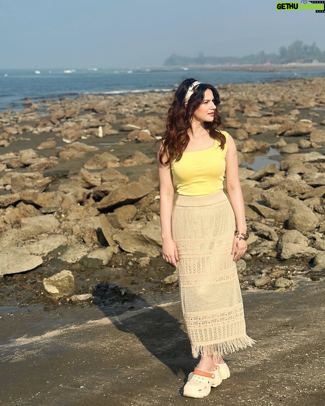 Mim Mantasha - 14.5K Likes - Course I need you til the sun goes down 🌅