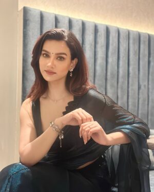 Mim Mantasha Instagram - Eid Mubarak 🌙