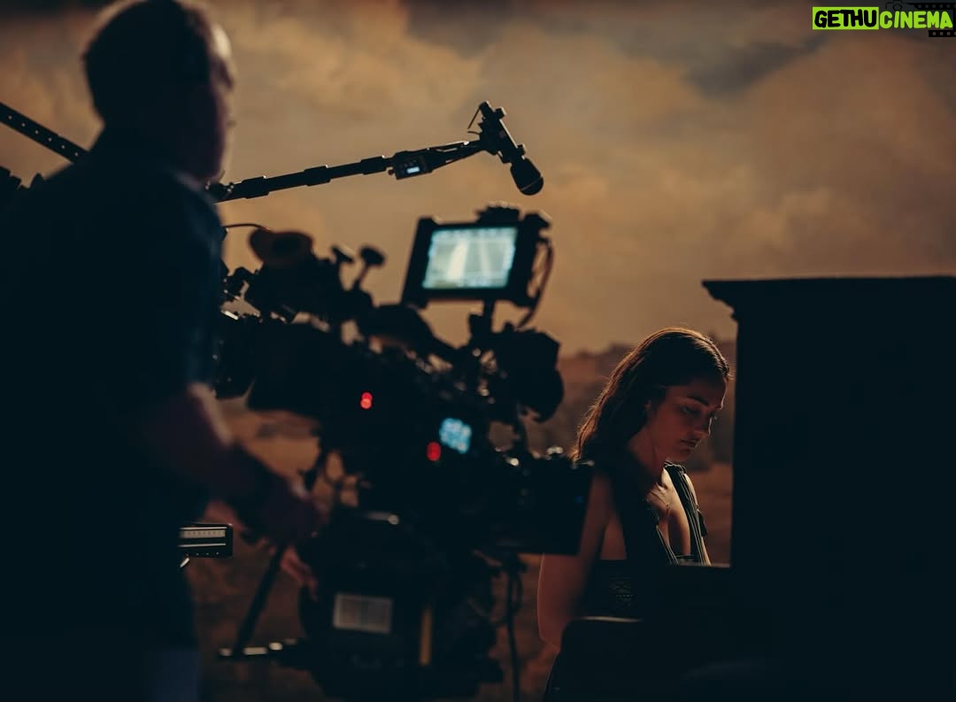 Minka Kelly - 74.3K Likes - Whatever happens with this show, I had the time of my life with some of the best people I’ve ever had the privilege to know and to work with. I love this Ransom family forever and then some. I’m eternally grateful that I got to be a part of it. Thank you for this gift, @itsaprilblair @amandamarsalis @netflix. 
#RansomCanyon is all yours to enjoy now on Netflix wherever you might be in the world. I hope you love it as much as we loved making it. ♥️🏜️