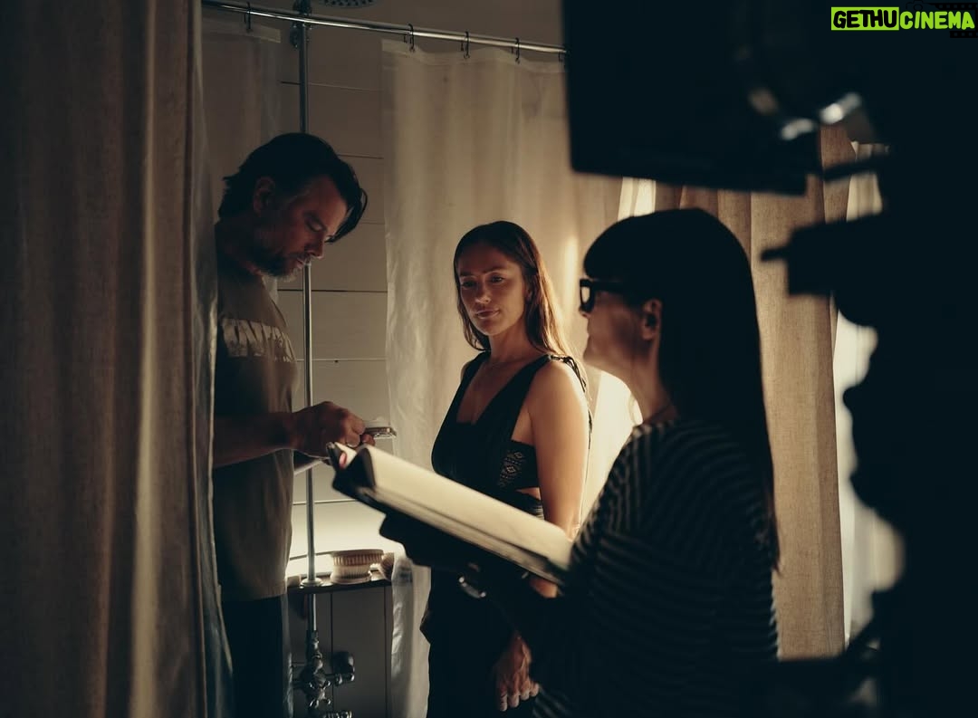 Minka Kelly - 74.3K Likes - Whatever happens with this show, I had the time of my life with some of the best people I’ve ever had the privilege to know and to work with. I love this Ransom family forever and then some. I’m eternally grateful that I got to be a part of it. Thank you for this gift, @itsaprilblair @amandamarsalis @netflix. 
#RansomCanyon is all yours to enjoy now on Netflix wherever you might be in the world. I hope you love it as much as we loved making it. ♥️🏜️