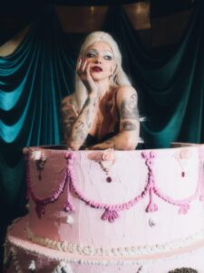 Actress Mon Laferte HD Photos and Wallpapers September 2025
