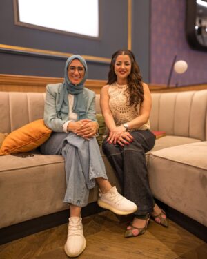 Mona Farouk Instagram - من العرض الخاص لفيلم #ريستارت في الإمارات 
الفيلم حلو اوي وكله ضحك 😜 
وانتظروا اليوم بجميع دور العرض 👑 🔥❤️ 
@tamerhosny مبروك ل نجم الجيل تامر حسني ولكل نجوم العمل ❤️