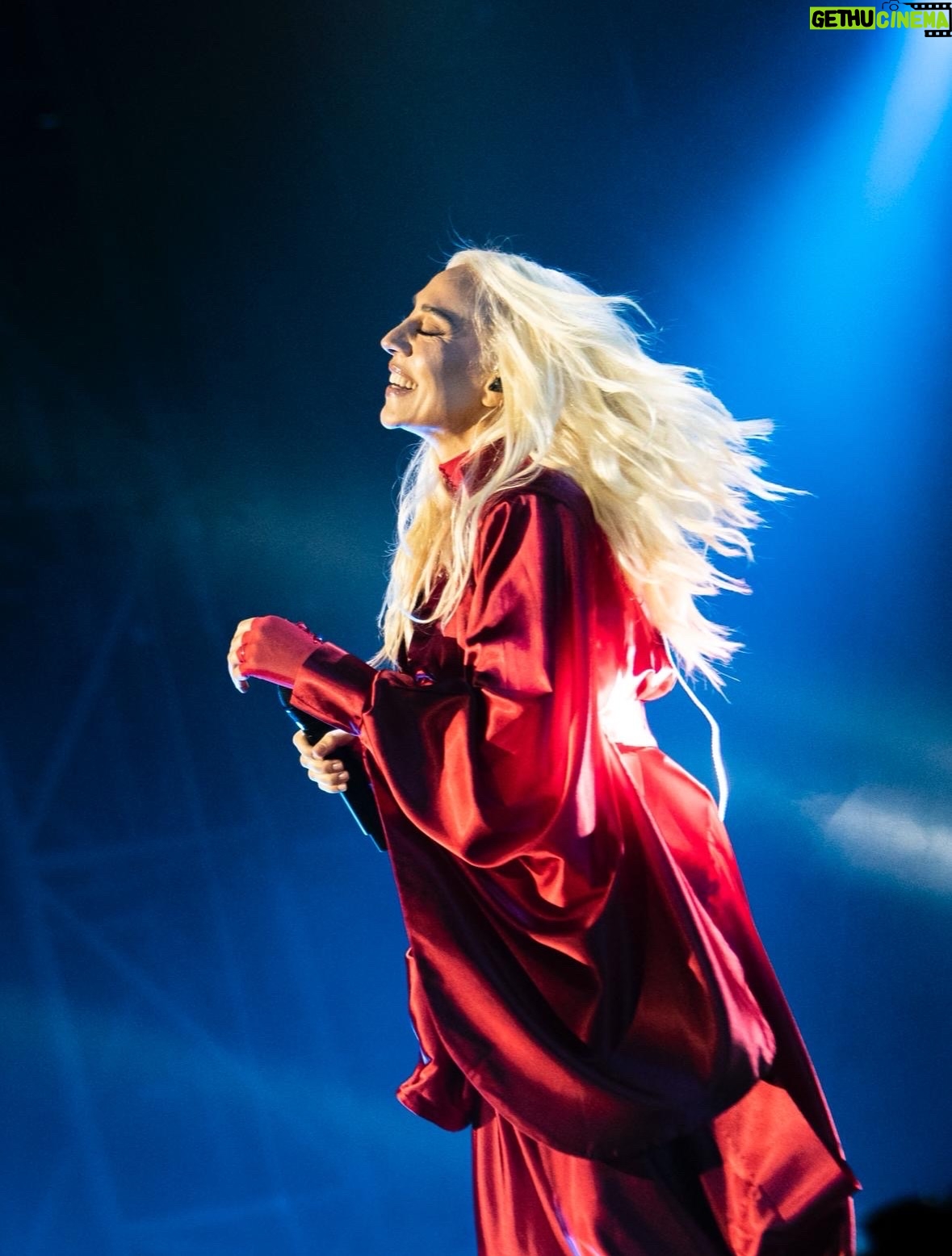 Mónica Naranjo - 3.4K Likes - Todo al rojo!!!❤️‍🔥❤️‍🔥❤️‍🔥

Seguimos!!! Málaga!!! Contando los días!!!😍😍😍

📸: @laurafentyphoto 
🎤: @greatesthitstour 

Últimas entradas: https://monicanaranjo.com/

#MónicaNaranjo #GreatestHitsTour