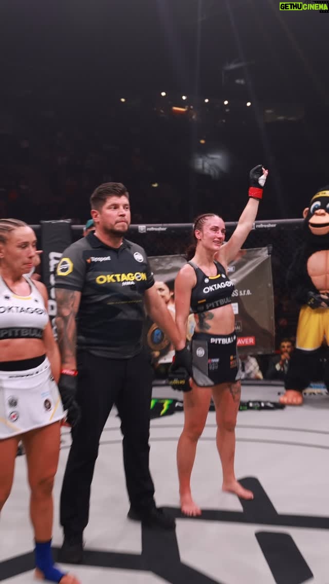 Monika Chochlíková - 4.5K Likes - QUEEN @monikachochlikova 👑

⚠️OKTAGON 77 | TODAY | via OKTAGON.tv 📲