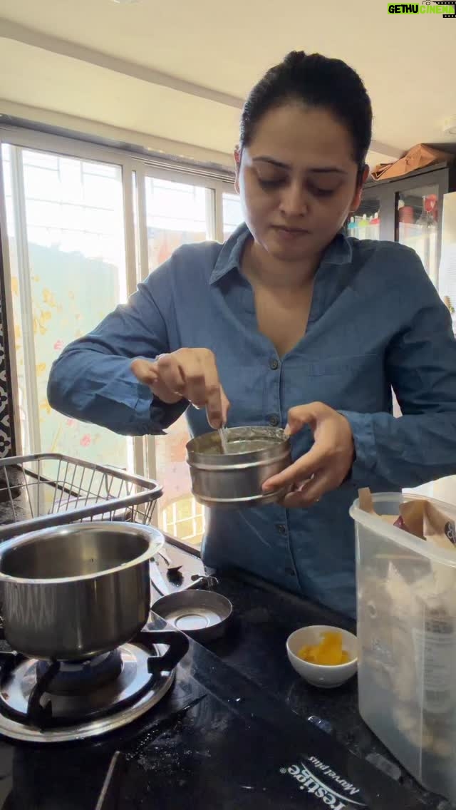 Monika Dabade - 24.8K Likes - वृंदाचा डबा 🥣
Comment “Link” for product..
.
.
@myplixlife 
.
#instagram #instagood #instamood #instadaily #instalove #instalike #monikadabade