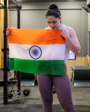 Monika Dalal Instagram - 🇮🇳 Happy Independence Day 🥳🇮🇳🌹💪🏻🤩
#happy77thindependenceday #independenceday #स्वतंत्रता_दिवस #harghartiranga #jaihind #77thindependenceday #indianflag #proudindian #15august2023
