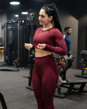 Monika Dalal Instagram - Let’s continue the journey ❤️🧿 

#motivationmonday #monday #gymgirl #newyearnewme #animeedits #animegirl #armyday #bharatjodonyayyatra #rammandirayodhya #happypongal #makarsakranti #girlwithmuscles #girlwholifts #posing #fitnessfashion #winterarc #trendingnow