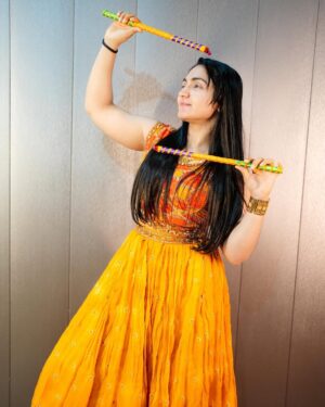 Monika Dalal Instagram - 🌸Navratri vibes🌸
🙏🏻Ram Navami Ki Shubhkamnaye 🙏🏻

#navrati #durgapooja #dandiya #ramnavami #jaishreeram #garbanight #ramzanmubarak #modiji #rammandirayodhya #ram #ahemdabad #ethnicwear #t20worldcup #festivalvibes #india #indianwear #jaisiyaram #ramlala #ayodharammandir #fashionblogger #outfitoftheday #outfitinspiration