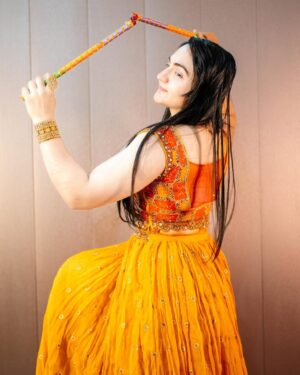 Monika Dalal Instagram - 🌸Navratri vibes🌸
🙏🏻Ram Navami Ki Shubhkamnaye 🙏🏻

#navrati #durgapooja #dandiya #ramnavami #jaishreeram #garbanight #ramzanmubarak #modiji #rammandirayodhya #ram #ahemdabad #ethnicwear #t20worldcup #festivalvibes #india #indianwear #jaisiyaram #ramlala #ayodharammandir #fashionblogger #outfitoftheday #outfitinspiration
