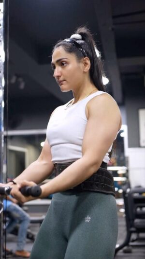 Monika Dalal Instagram - Only a Whey with an unparalleled formulation can help me unleash record-breaking domination. MB Biozyme Performance Whey PR is an innovative blend that lets you harness the extraordinary potential of 30gm protein, 3g Creatine Monohydrate, and 50mg AstraGin®️ from every scoop for top efficacy. 

Use my code MONIKAMB  for additional discounts on MuscleBlaze😇

@muscleblaze 

#ad #muscleblaze #muscleblazeindia #muscleathlete #proteinshake #supplements #healthyfood #healthylifestyle #gymgirlsdaily #phirseziddkar #worldsightday #indiavspakistan #trendingreels
