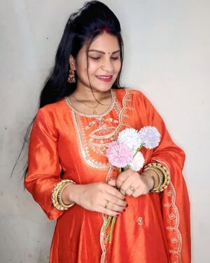 Monika Kushwah Instagram - #incollaboration with @navlik.in
Received this beautiful Ethnic Kurta Set 🥻from Navlik.in Perfect blend of Fashion & Tradition✨️
Party wear beautiful outfit
Comment for link 🔗
Women's Vichitra Silk Embroidered A-line Kurta with Vichitra Silk Pant and Chinon Embroidered Dupatta Set
Available on @amazondotin @myntra
#navlik #fashionobsessed #fashionmodel #outfit
#myntrafinds #amazonfinds #instagood #fashionista_monika #ethenicwear #instafashion #instagram #creators #instafashion