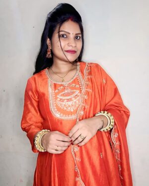 Monika Kushwah Instagram - #incollaboration with @navlik.in
Received this beautiful Ethnic Kurta Set 🥻from Navlik.in Perfect blend of Fashion & Tradition✨️
Party wear beautiful outfit
Comment for link 🔗
Women's Vichitra Silk Embroidered A-line Kurta with Vichitra Silk Pant and Chinon Embroidered Dupatta Set
Available on @amazondotin @myntra
#navlik #fashionobsessed #fashionmodel #outfit
#myntrafinds #amazonfinds #instagood #fashionista_monika #ethenicwear #instafashion #instagram #creators #instafashion