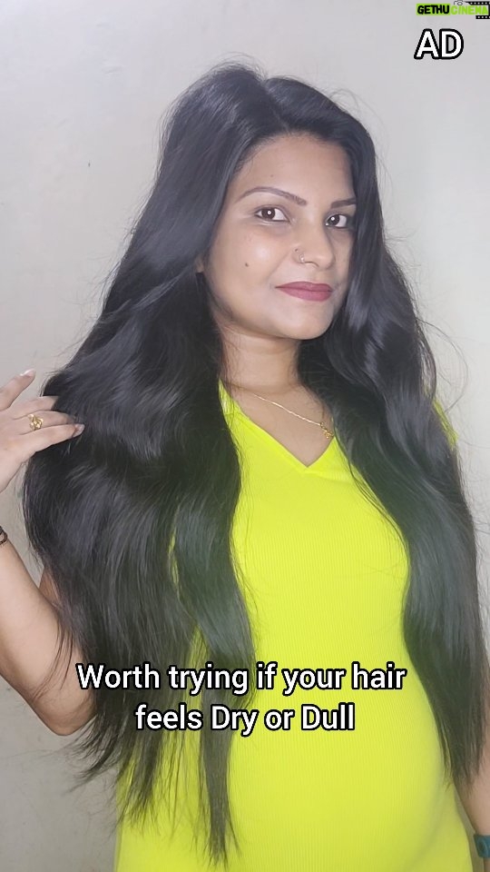 Monika Kushwah - 2K Likes - Dry, dull hair? Not anymore! ✨ This shampoo deeply hydrates, making my hair soft, smooth, and full of life. If your strands need moisture, you NEED to try this! 💦🌿 

#HydrationBoost #HealthyHair #HaircareRoutine #Ad #fashionista_monika