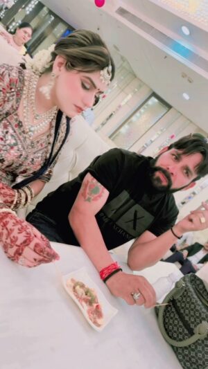 Monika Sharma Instagram - Darti p baithe aasman k baaz mar dya#viral #instagram #trendingreels #viralvideos