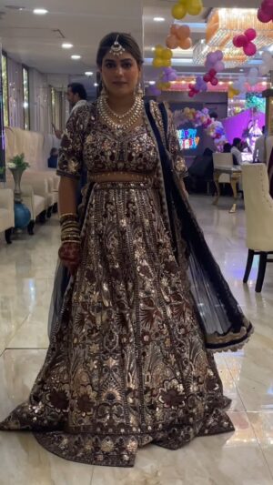 Monika Sharma Instagram - Jalebi joda on demand❤️
#MonikaSharma #instagram  #reels #new #viral #jalebijoda