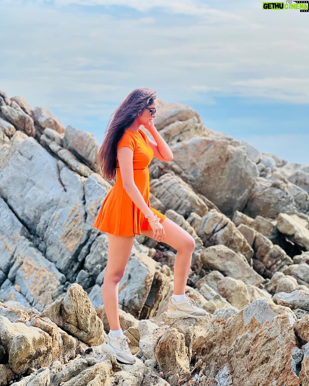 Monika Yadav - 1.8K Likes - Feeling like a sunscreen🌤️🧴
.
#sunkissed #photoshoot #photooftheday #photography #phuket #beach #instagood #instagram #love #thailand #newpost #monikayadav #likesforlike #instaphoto