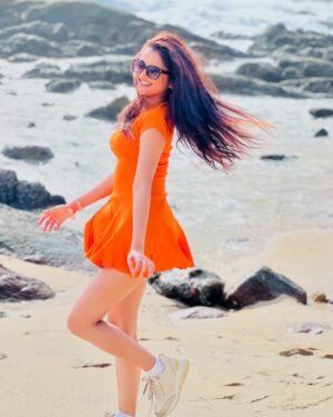 Monika Yadav Instagram - Feeling like a sunscreen🌤️🧴
.
#sunkissed #photoshoot #photooftheday #photography #phuket #beach #instagood #instagram #love #thailand #newpost #monikayadav #likesforlike #instaphoto