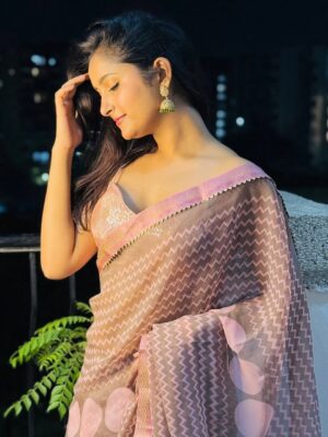 Monika Yadav Instagram - Warning: Handle with care… too hot to scroll right 🔥🐦🔥😮💨
.
#SareeLove #IndianElegance #EthnicVibes #SareeGoals #DesiGlam #OOTD #SareeFashion #ClassyWithASideOfSass #sareeinstyle
#BacklessSaree #SareeLook #IndianFashion #DesiStyle #SareeGoals #SareeLove #IndianOutfit #DesiGlam #SareeTrend #IndianBeauty #OOTN #FashionInspo #SareeOutfitIdeas #DesiSwag #sareevibes