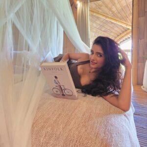 Monika Yadav Instagram - Booked a one-way trip… to my hotel bed 😴🌴 #staycationvibes
.
📍@noon.villas
.
#bali #staycation #indonesia #travel #villa #nofilter
