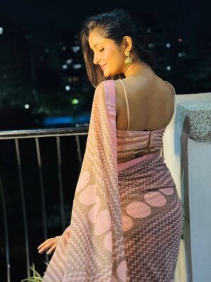 Monika Yadav Instagram - Warning: Handle with care… too hot to scroll right 🔥🐦🔥😮💨
.
#SareeLove #IndianElegance #EthnicVibes #SareeGoals #DesiGlam #OOTD #SareeFashion #ClassyWithASideOfSass #sareeinstyle
#BacklessSaree #SareeLook #IndianFashion #DesiStyle #SareeGoals #SareeLove #IndianOutfit #DesiGlam #SareeTrend #IndianBeauty #OOTN #FashionInspo #SareeOutfitIdeas #DesiSwag #sareevibes