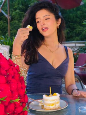 Monika Yadav Instagram - Grateful for the love, lessons & glow. Here’s to another beautiful chapter 💫
.
#itsmyday #birthday #birthdaygirl #birthdaycake #birthdaylove #birthdayoutfit #outfittoday #photoshoot #explore #foryou #love #instamood #instagood