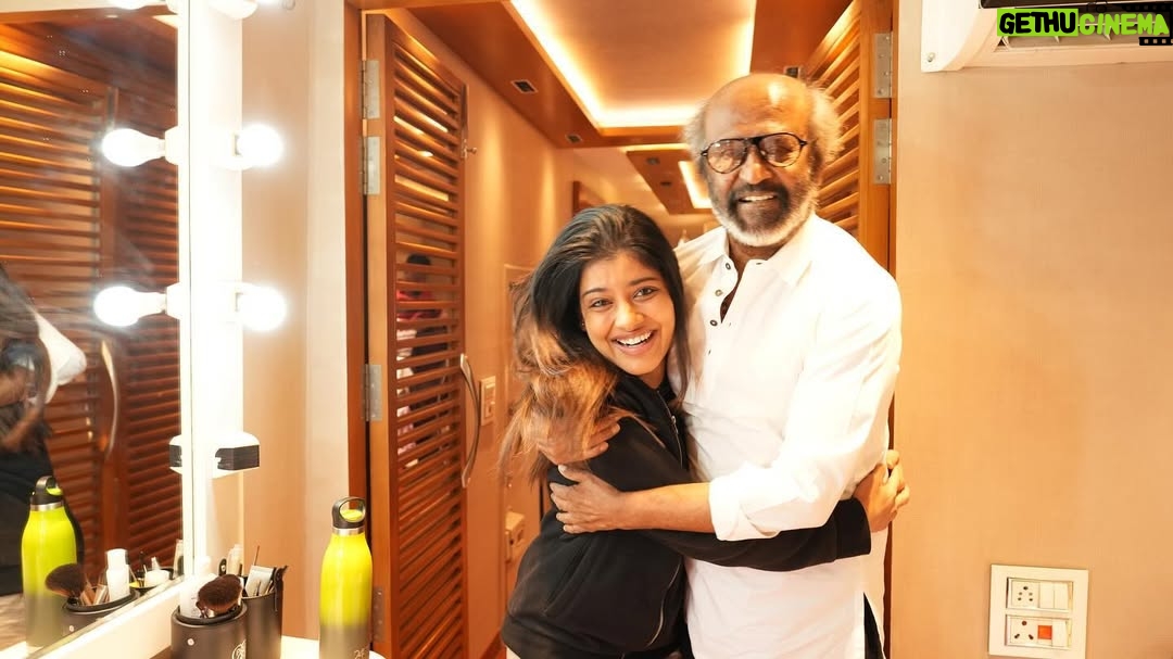 Monisha Blessy - 271.5K Likes - 📌12.12.2024✨ This day this moment ! Miracles do happen ! The way Sir hugged with excitement 🥹🌟 
SuperStar for a reason 🤍 
#HappyBirthdaySuperstarRajinikanth Sirrr😎 

#coolie 

Thanking GOD for this blessing 🥹❤️ #Blessed #PraisebetoGOD