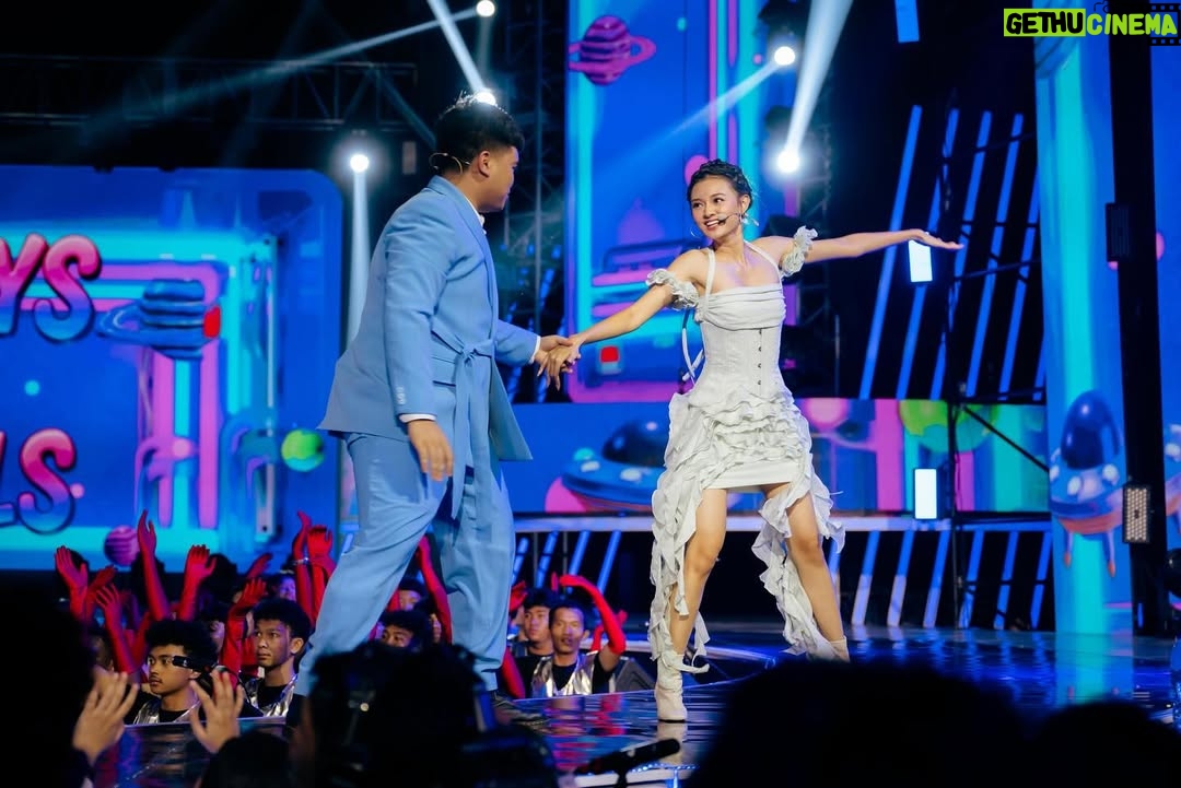 Montserrat Gizelle - 272.1K Likes - If you can dream it, you can do it. - disney
Thank you @sctv @sinemart_ph & @vemmy_sagita for making it happen. 🥹❤️

captured by @gerilaksamana