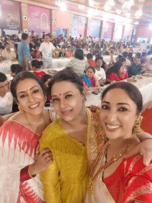 Mouli Ganguly Instagram - Amar dugga dugga ma šŗšŖ·ā¤ļøš
shubho ashtami
#durgapuja2025