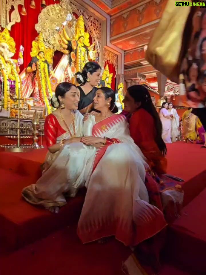Mouli Ganguly - 7.5K Likes - Amar dugga dugga ma 🌺🪷❤️🙏
shubho ashtami
#durgapuja2025