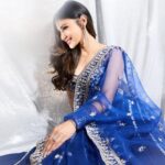 Mouni Roy