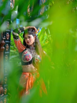 Mridhula korapati Instagram - Radiance ✨
comment ur fav pic 🔱
Makeup : @glownshine_bridalmakeover
Camera : @kickyoga
Location : @elementsoneastcoast
Outfit : @avira_gurukul
Earrings : @aabaranam_adyar
#navaratri #mridhulakorapati