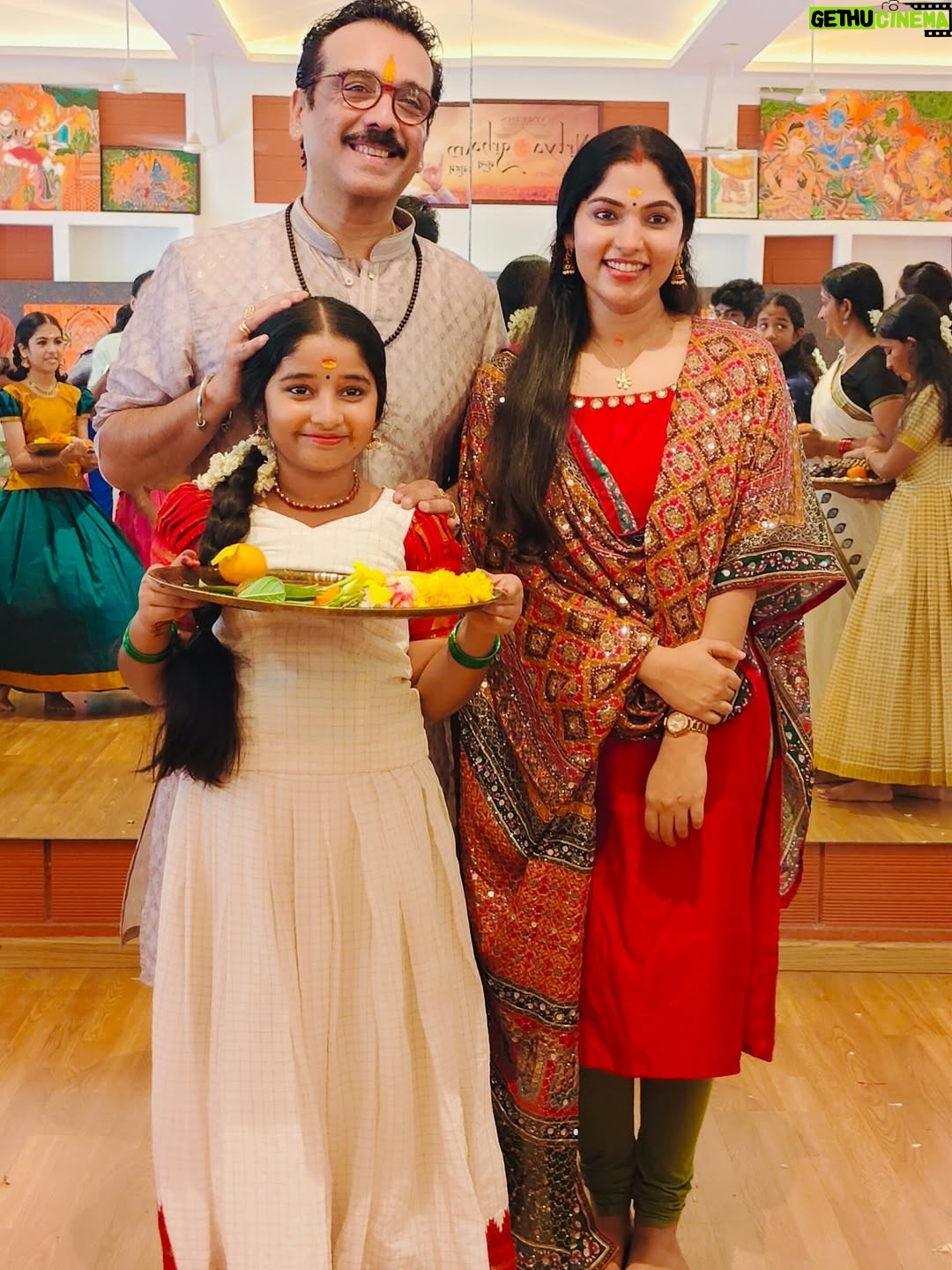 Muktha - 47.2K Likes - Sree Gurubyo Namah 🙏✨
On this auspicious day of Vijaya Dashami 2025 we had puja and prayers in our class @_nrithyagruham_ and received the blessings of my Guru Vineeth Sir 🙏🏻 @vineeth_actor and all our teachers. 🙏✨

Wishing all students who begin their learning journey today the strength, passion, and dedication to achieve great success in the years ahead. 🌼📚