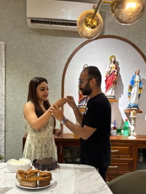 Muktha Instagram - Happy Birthday chechy 🎂💖 @rimitomy You’re the best sister-in-law and the strongest pillar of our family🫂Wishing you endless happiness, love, and blessings ahead ✨
God Bless 🙏🏻