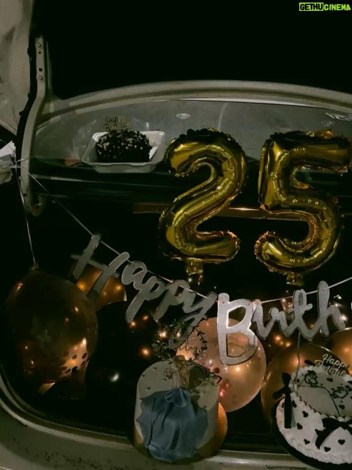 Muskan Panjwani - 1.9K Likes - Is it just me, or do I still feel 20? 🥺🥺 #chapter25 🥹

#birthday2025 #25years