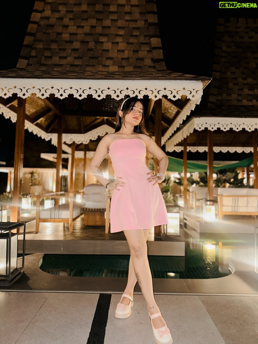 Muskan Panjwani - 1.8K Likes - Her Face Card Never Declines