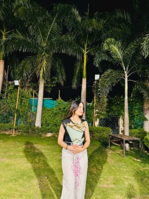 Muskan Panjwani Instagram - Is it just me, or do I still feel 20? 🥺🥺 #chapter25 🥹
#birthday2025 #25years