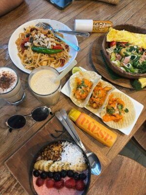 Muskan Roy Instagram - living the gili life 🌴🌊🌤️