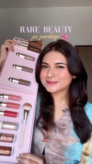 Muskan Roy Instagram - aaaahh my first ever @rarebeauty PR Package 🥹🎀
Rare beauty is exclusively available on @sephora_india so go check it out!