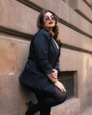 Muskan Roy Instagram - kinda busy, talk later
📸: @_sakshidoiphode