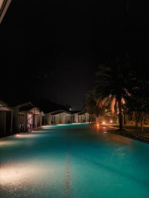 Muskan Roy Instagram - nothing that a weekend getaway can’t fix 🧘🏻♀️🌤️🌴
@theforestclubresort @thezuperhotels