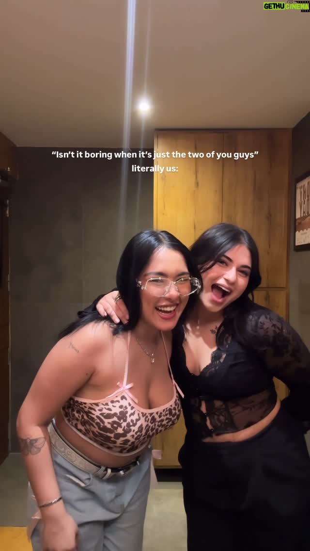 Muskan Roy - 8.8K Likes - Can you tell this is the first time we met? 🤭🎀