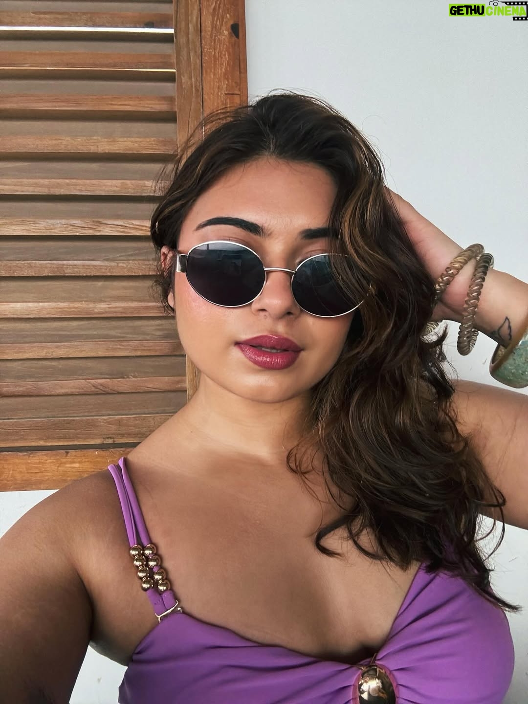 Muskan Roy - 2.9K Likes - living the gili life 🌴🌊🌤️