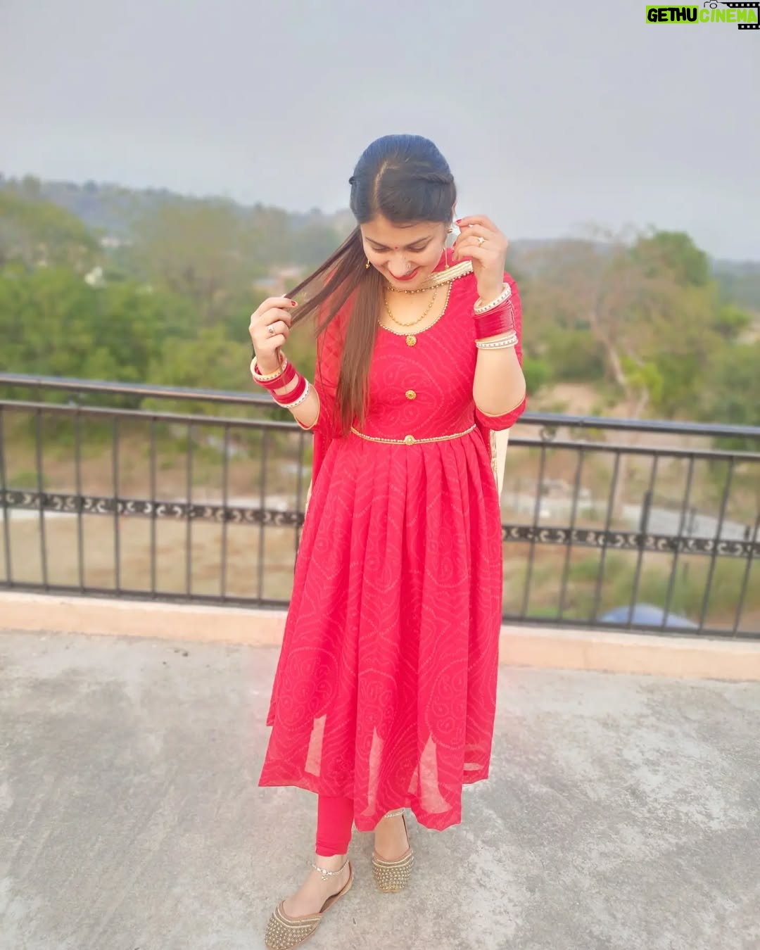 Muskan Thakur - 6.1K Likes - ❣️❤️❣️