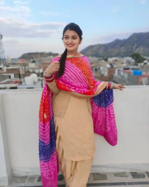 Muskan Thakur Instagram - 😍❤️😍
#ootd #punjabi #himachali #suit #girl #viral #trending #explore #muskan____thakur