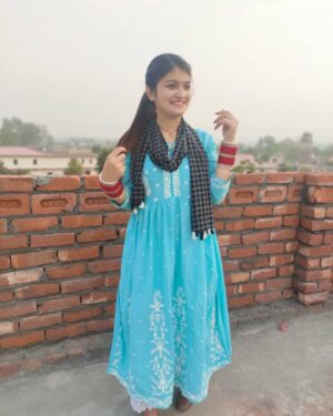Muskan Thakur Instagram - 🤍💙🤍
#ootd #punjabi #himachali #suit #girl
