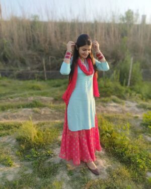 Muskan Thakur Instagram - ❣️💝❣️
#ootd #punjabi #himachali #viral #trending #explore