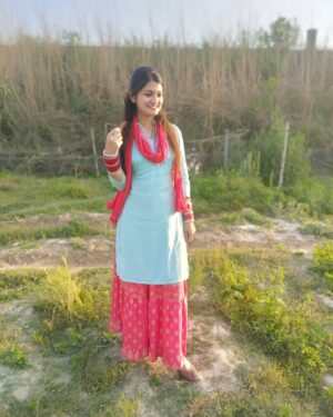 Muskan Thakur Instagram - ❣️💝❣️
#ootd #punjabi #himachali #viral #trending #explore